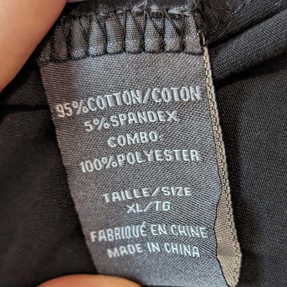 Suzy Shier Embroidered Lace V-Neck Cami - Picture 4 of 4